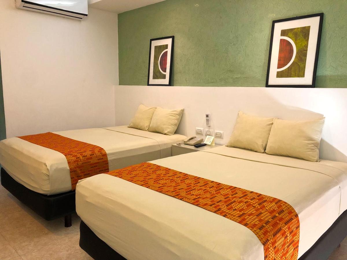 Hotel Los Cocos Chetumal Exterior foto