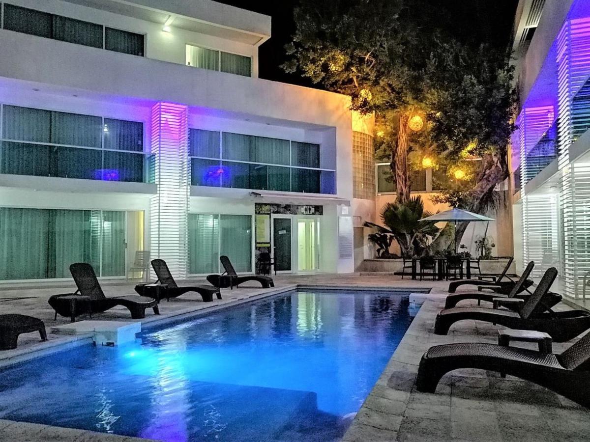 Hotel Los Cocos Chetumal Exterior foto